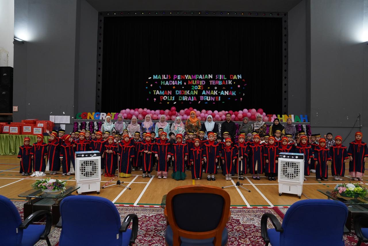 MURID TERBAIK.jpg